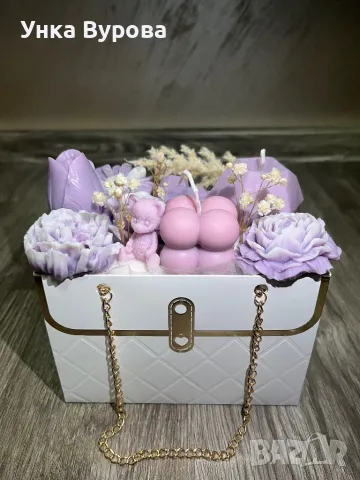 Подарък от ароматизирани фигури от соев восък