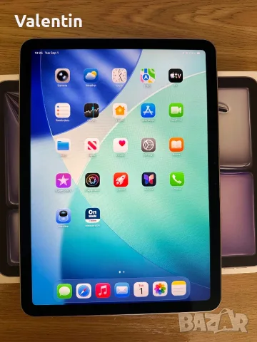 iPad Air M2 11 инча + Smart Folio, снимка 3 - Таблети - 55901825