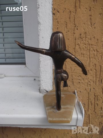 Статуетка "Жена от древен Египет" метална върху мрамор, снимка 3 - Други ценни предмети - 41323995