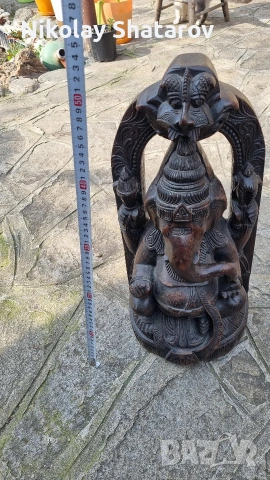 Масивна дървена скулптура , снимка 2 - Антикварни и старинни предмети - 53738866