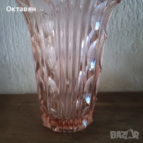 Стъклена ваза цветна, снимка 2 - Колекции - 52770907