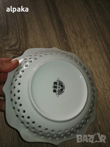 Продавам по-малка чиния от китайски порцелан, снимка 3 - Чинии - 53484935