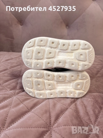 Маратонки Адидас 25 номер , снимка 4 - Детски маратонки - 52686458