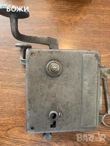 Антикварна брава с ключ (Австро-Унгария, 1867–1918), снимка 3 - Антикварни и старинни предмети - 49333088