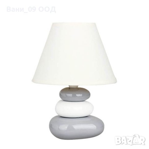 Красива настолна лампа