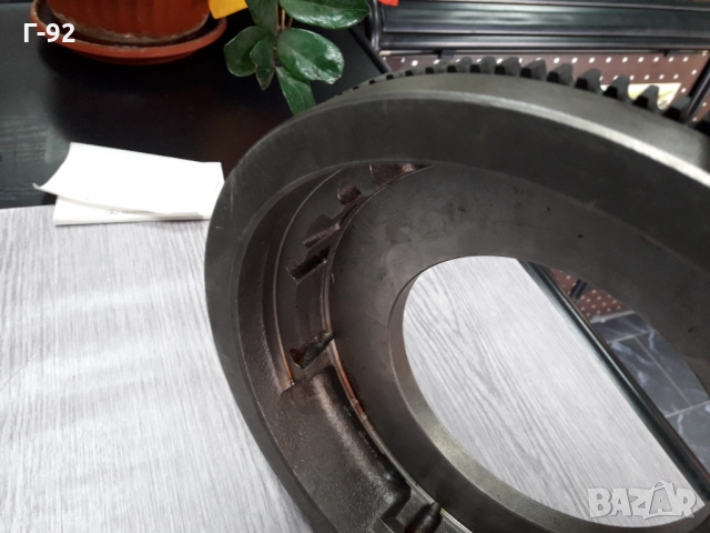 067105271F**NEU**VAG**200.mm**  МАХОВИК**, снимка 4 - Части - 36087581