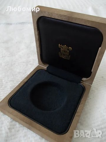 Луксозна кутия за монета UK, снимка 3 - Нумизматика и бонистика - 49403359