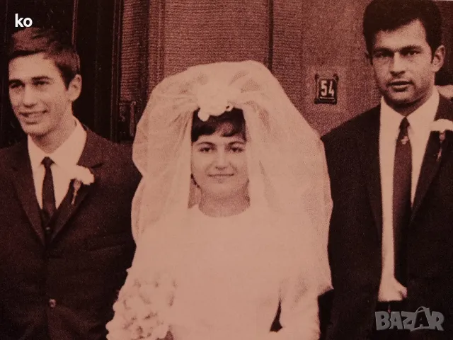 Футболни списания с ГУНДИ- Biograph и списание Four Four Two, снимка 12 - Списания и комикси - 45953290