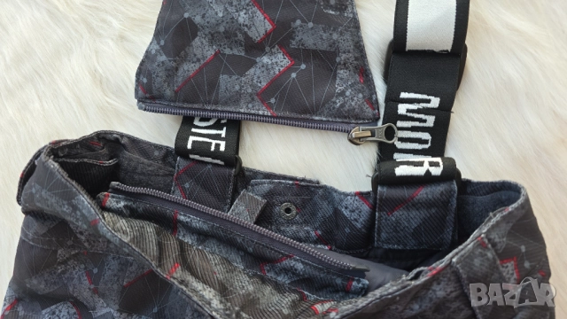 Ски гащеризон Monster 4 години - НОВ, снимка 8 - Детски панталони и дънки - 52674859