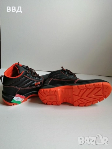 Работни обувки нови, снимка 4 - Мъжки боти - 52581153