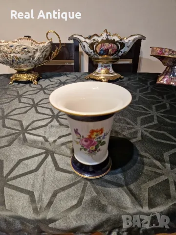 Прекрасна антикварна колекционерска порцеланова ваза Meissen , снимка 2 - Вази - 49426165