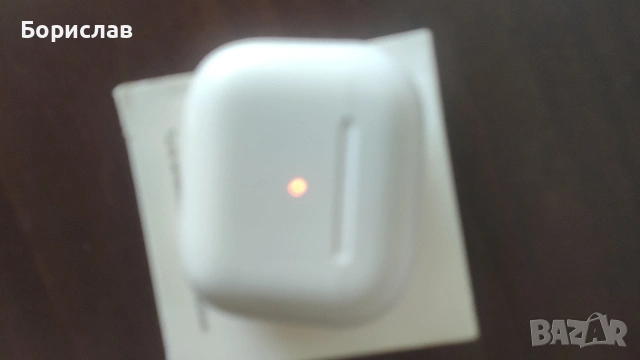 Продавам два комплекта безжични слушалки 