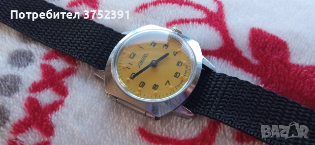 Стар Руски механичен часовник Ракета за слепи хора , снимка 2 - Антикварни и старинни предмети - 52630343