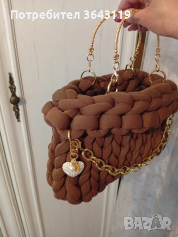 Дамска чанта "MARSHMALLOW", снимка 3 - Чанти - 53781799