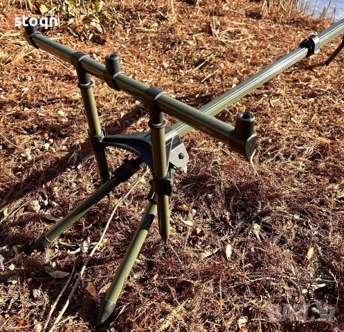 Шаранджйиска стойка за 3 броя въдици , снимка 2 - Такъми - 53004250