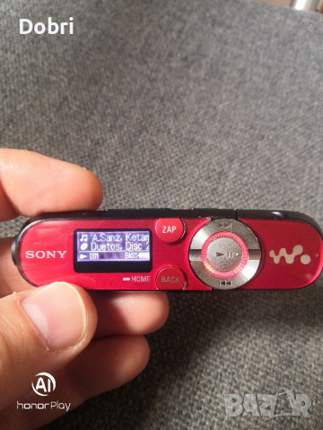 Музикален плеър Sony Walkman NWZ-B143F, снимка 1
