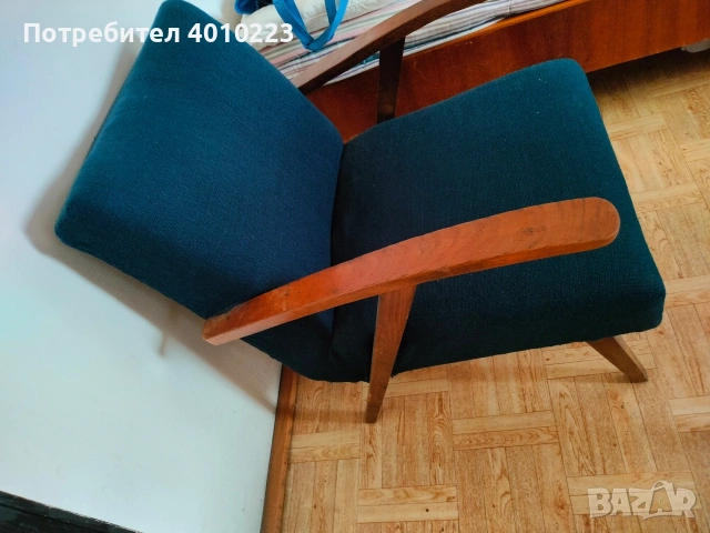 фотьойл, 2 табуретки и масичка, снимка 3 - Дивани и мека мебел - 53742150