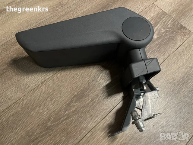 Оригинален подлакътник за Ауди S3 А3 8L, снимка 3 - Части - 53205067