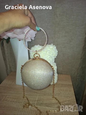 Сватбени чанти, снимка 4 - Чанти - 51185206