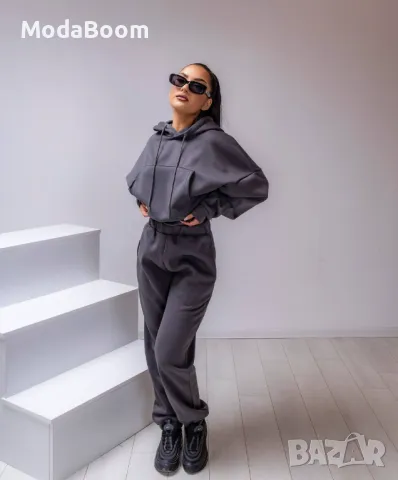 Спортен дамски комплект от две части , снимка 4 - Спортни екипи - 47588473