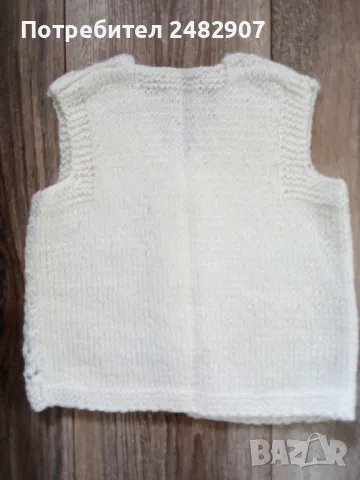 Детско елече - плетиво, снимка 4 - Детски якета и елеци - 49098537