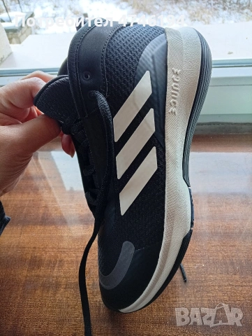 Спортни маратонки Адидас, снимка 2 - Маратонки - 53591334