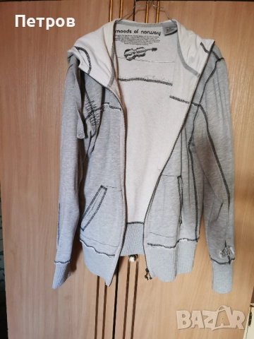 Дамски спортни дрехи в светло сиво .По 10 лв., снимка 5 - Спортни екипи - 50410305