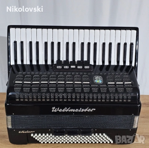Акордеон Weltmeister Meteor , снимка 4 - Акордеони - 53162861