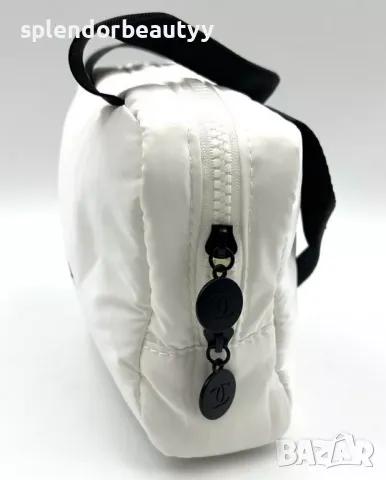 Chanel Mini Boston,козметична чанта, Бяла Чанта за грим, несесер, снимка 4 - Чанти - 49121119