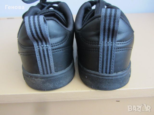 Маратонки adidas, снимка 4 - Маратонки - 41306218