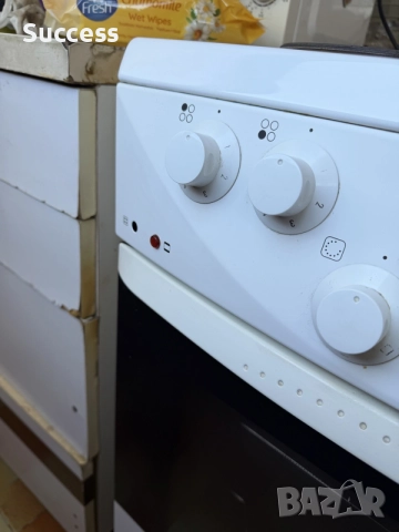 Готварска печка GORENJE , снимка 3 - Печки, фурни - 56115633