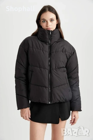 Късо пухено яке размер S, снимка 2 - Якета - 53096088