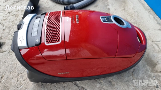 Прахосмукачка Miele C3, снимка 8 - Прахосмукачки - 53583062