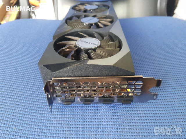 GIGABYTE GV-R68 GAMING OC-16GD, снимка 6 - Видеокарти - 50446167