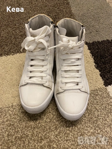 Детски кецове, снимка 2 - Детски маратонки - 53461418