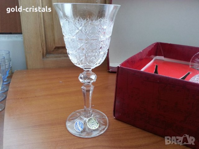 Кристални чаши Бохемия Чехословакия, снимка 1 - Антикварни и старинни предмети - 34728072