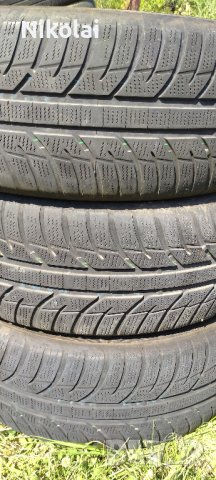 3бр зимни гуми за джип 215/65R16 Toyo, снимка 1 - Гуми и джанти - 41575730