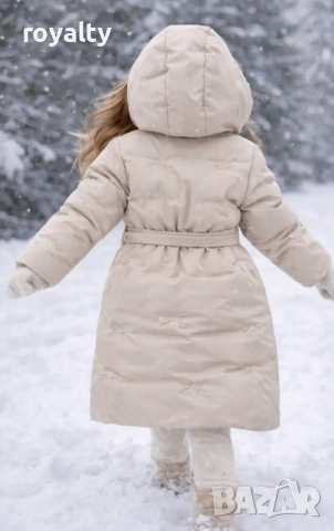 Зимно яке за момичета Burberry, снимка 2 - Детски якета и елеци - 52828496