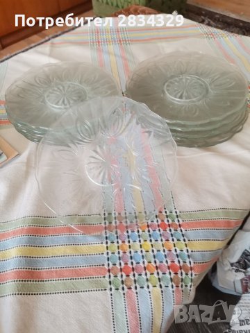 Ретро стъклени чинийки за торта - 12 броя и табличка 