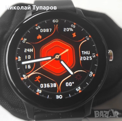 Часовници нови 4 броя по 18 лв бройката смарт часовниците са 3 броя 