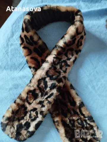 Продавам яка от еко кожа