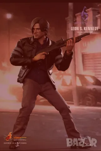 ХОТ ТОЙС ЗАРАЗНО ЗЛО ЛЕОН С. КЕНЕДИ/Hot Toys VGM22 - Resident Evil 6 - Leon S. Kennedy, снимка 3 - Колекции - 55964453