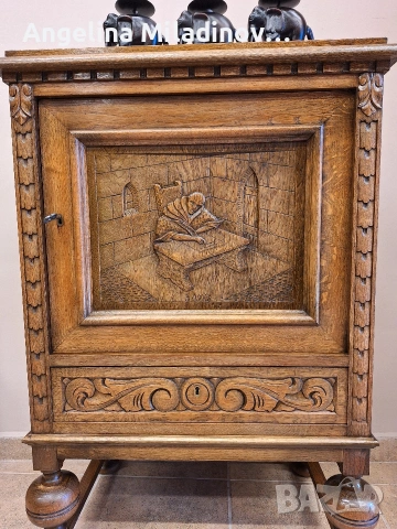 Винтидж шкаф с богата дърворезба , снимка 5 - Шкафове - 53774069