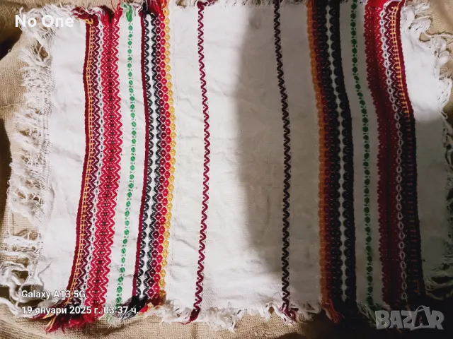 Продавам бродирано каре    , снимка 1