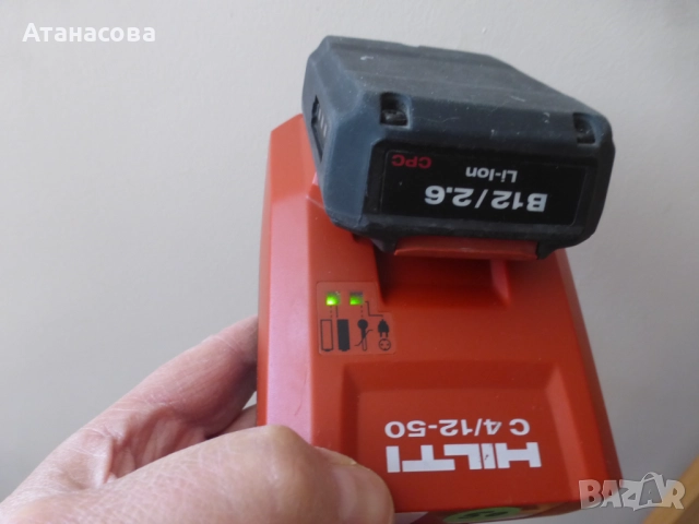 Зарядно С 4/12-50 за машини 12 V с 4 батерии HILTI Хилти, снимка 14 - Други инструменти - 52941786