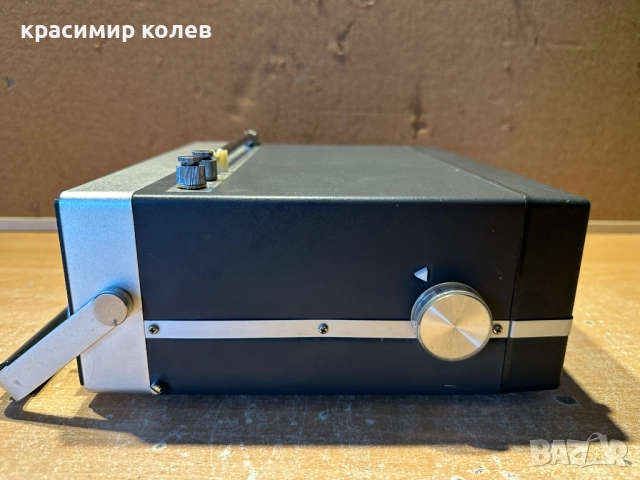 портативен телевизор "UNIVERSUM FK-100", снимка 8 - Антикварни и старинни предмети - 52671045