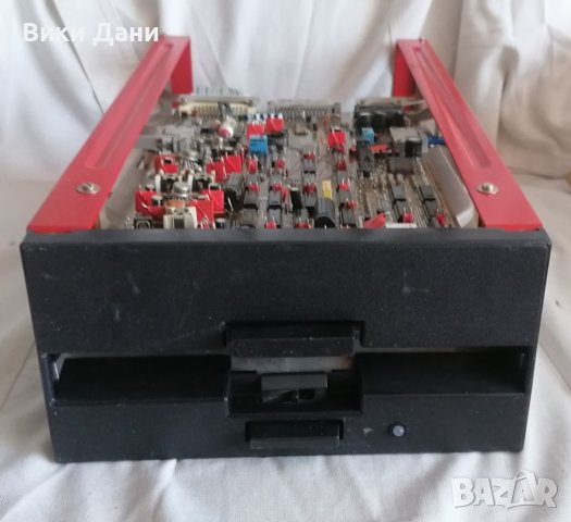 флопи дисково устройство за 8 инча дискети