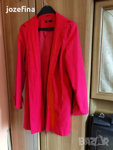 Дамско стилно червено манто