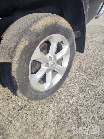 Джанти с гуми -Nissan Navara ADVENTURE -2.5dci-174кс-2006г, снимка 5 - Гуми и джанти - 53735545