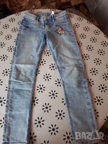 Дънки за момиче с еднорог нм , снимка 2 - Детски панталони и дънки - 38612872